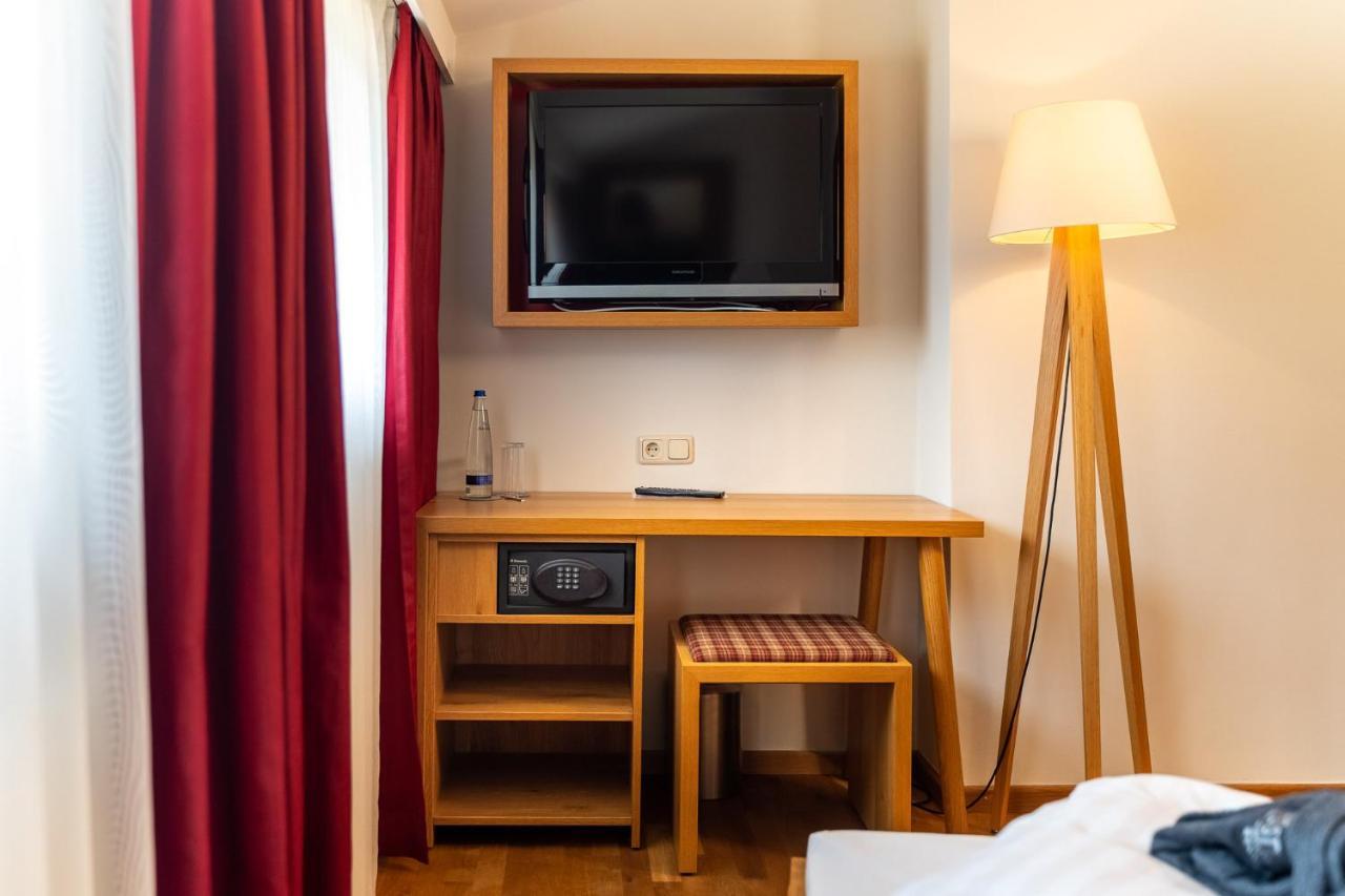 Landhotel Postwirt Графенау Экстерьер фото